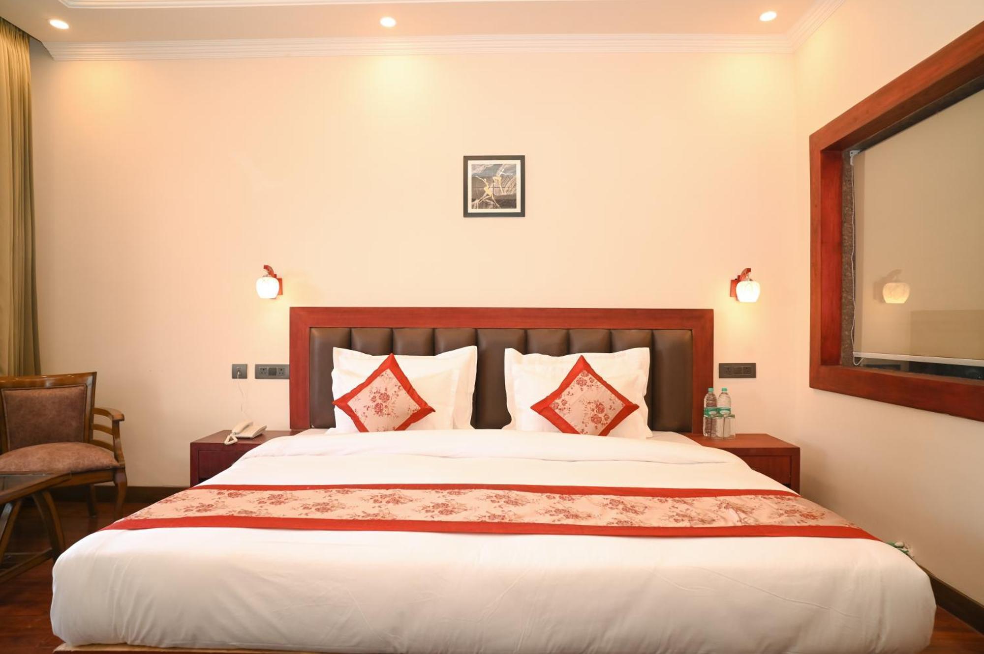 Hotel Ladakh Hills Leh Ngoại thất bức ảnh