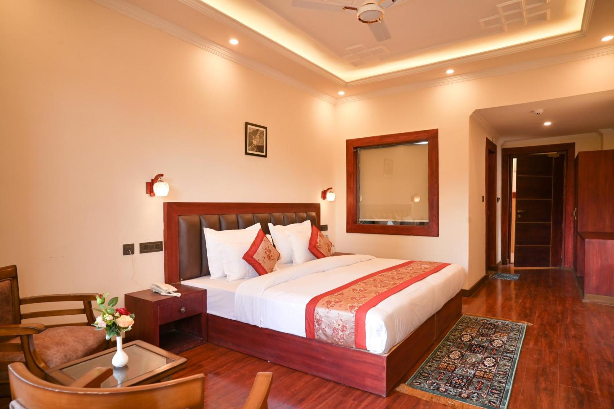 Hotel Ladakh Hills Leh Ngoại thất bức ảnh