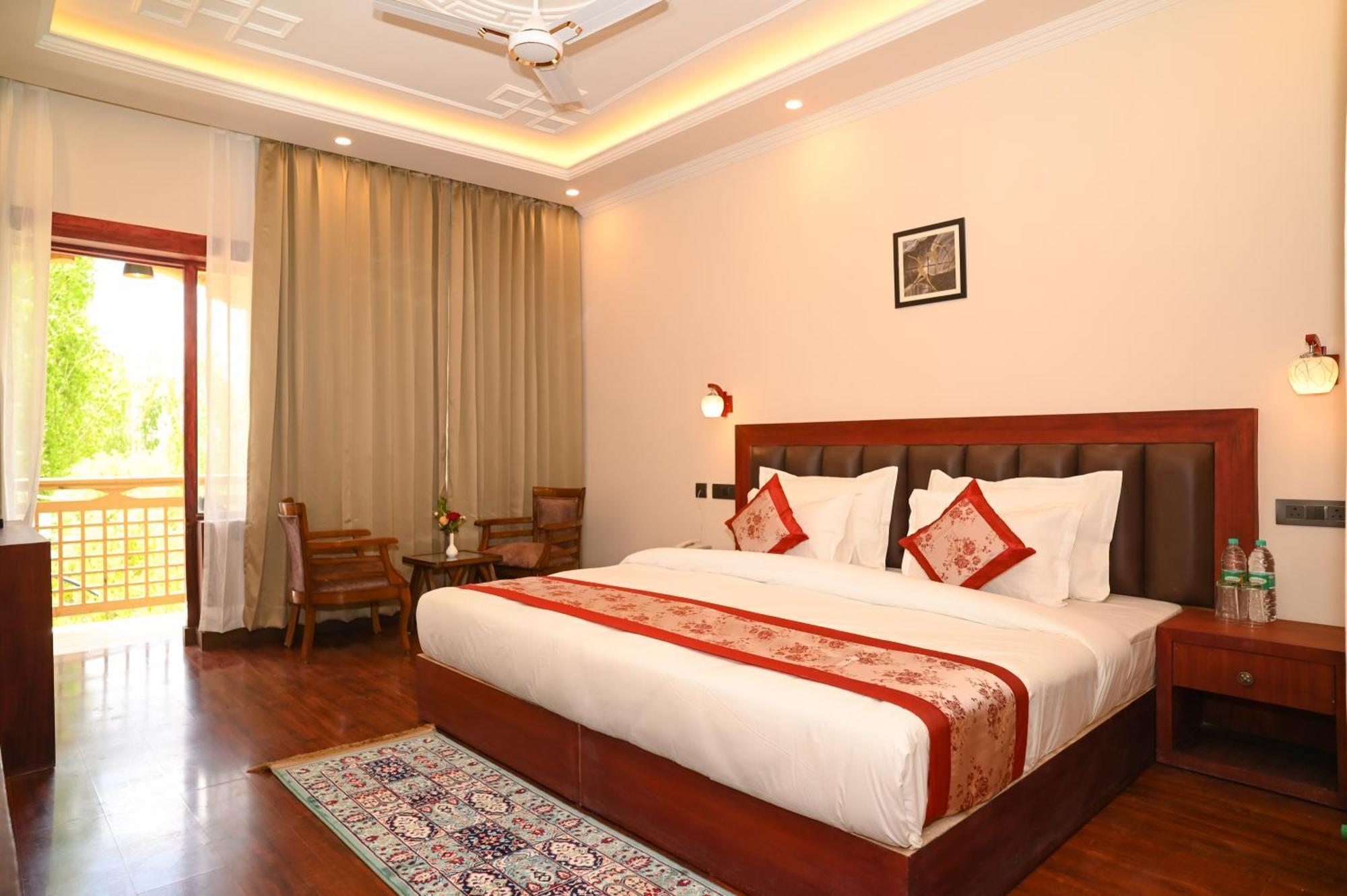 Hotel Ladakh Hills Leh Ngoại thất bức ảnh